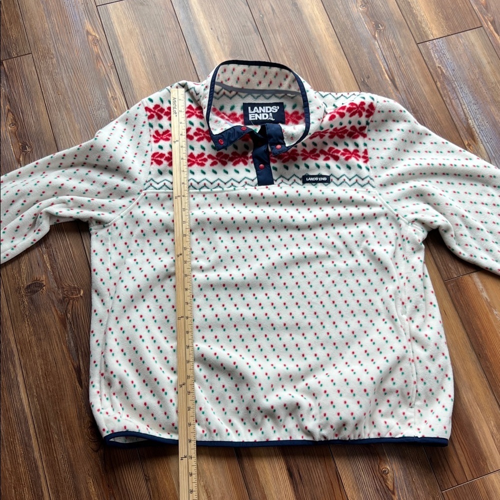 Lands' End Heritage Fleece Snap-Neck Pullover in Poinsettia Print - Picture 9 of 12